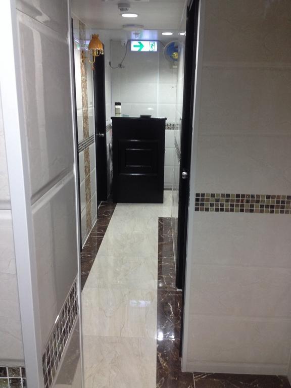 New Euro Asia Guest House Гонконг Екстер'єр фото